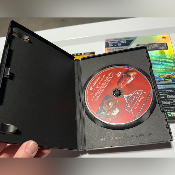 Disney’s Cars & Planes Bundle. Includes Cars Fullscreen & Planes - Picture 3 of 4